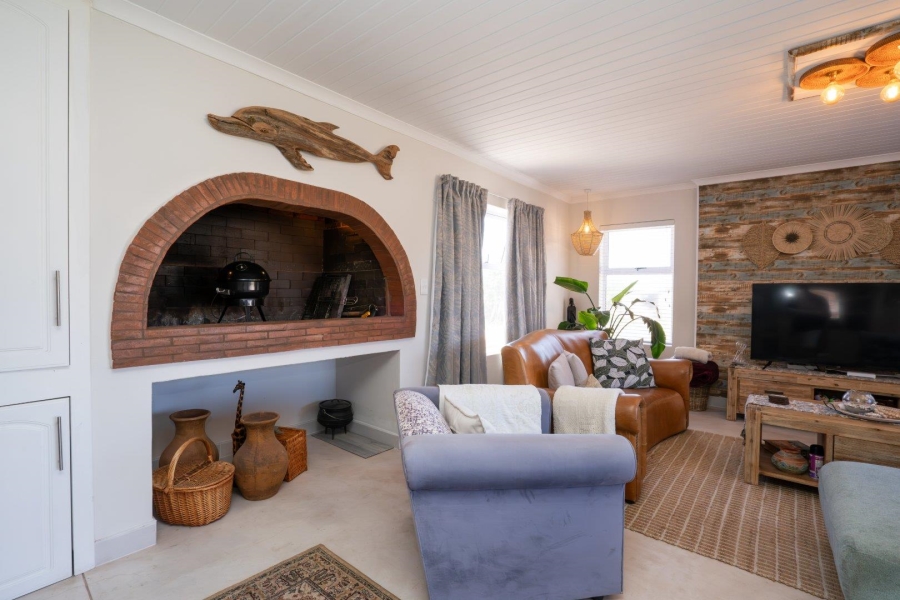 3 Bedroom Property for Sale in Bluewater Bay Western Cape